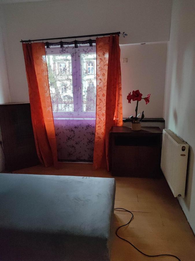Pokoje Pracownicze Witkowska Gniezno Exterior foto
